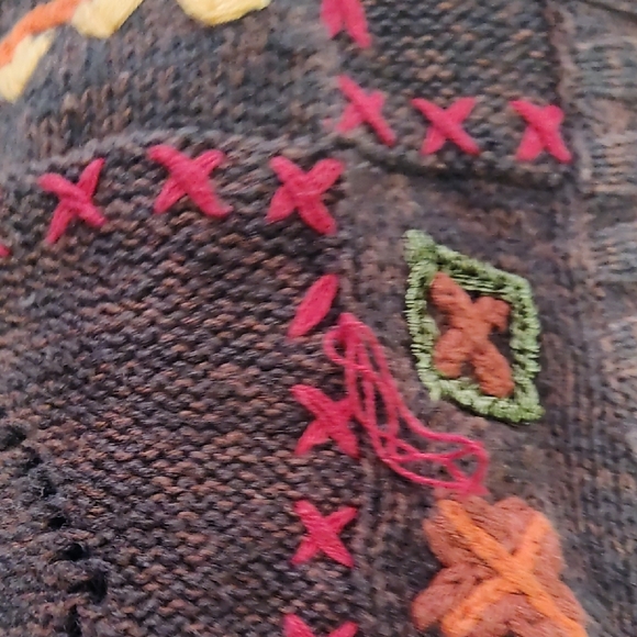 Vintage White Stag Woman Multicolor Embroidered Patterned Cardigan - Picture 3 of 7